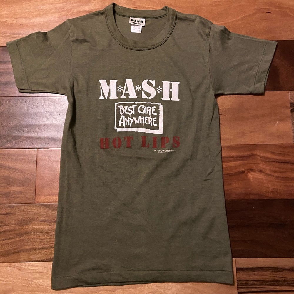 True Vintage 1981 M.A.S.H Hot Lips T *rare*